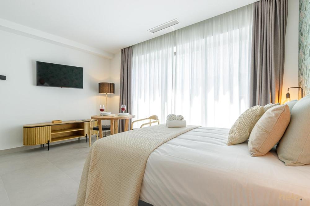 Cervantes Suites Malaga Zewnętrze zdjęcie